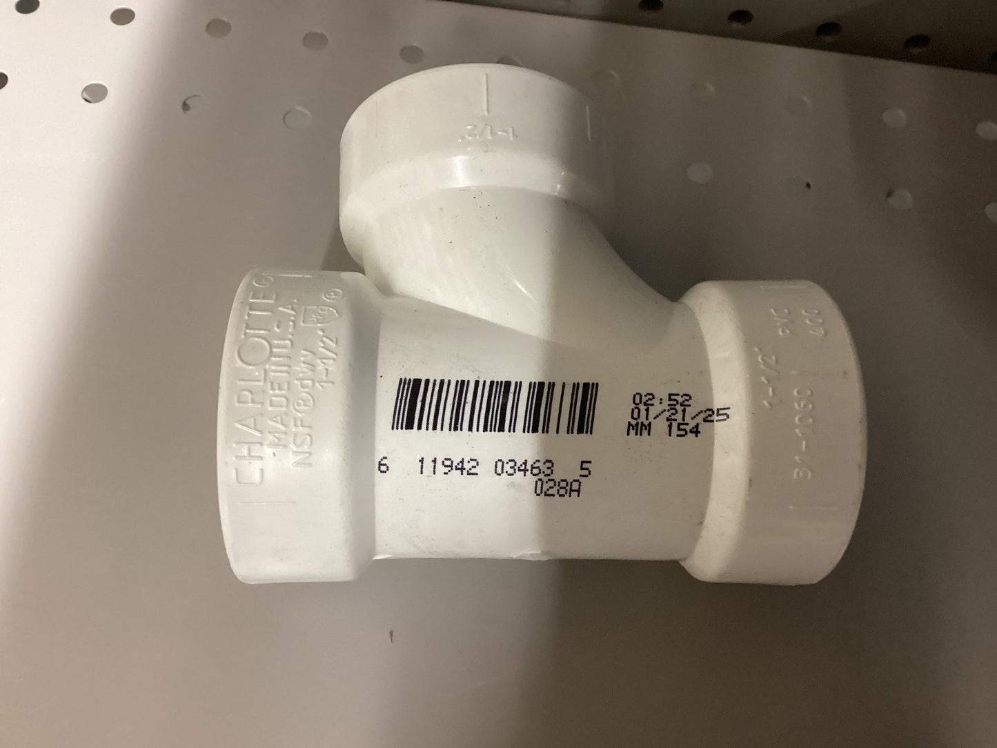 1-1/2” Hub San Tee PVC