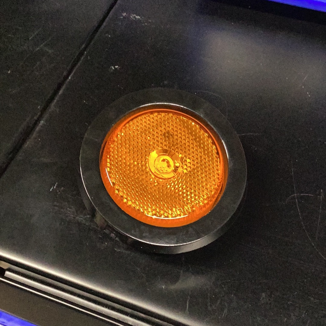 #81382 Trailer Light 2.5” Round Marker Light Amber
