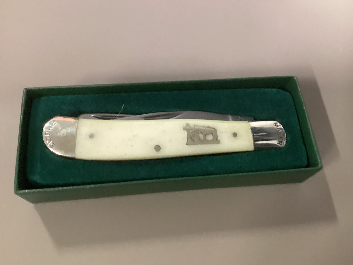 Moore Maker Praying Cowboy knife