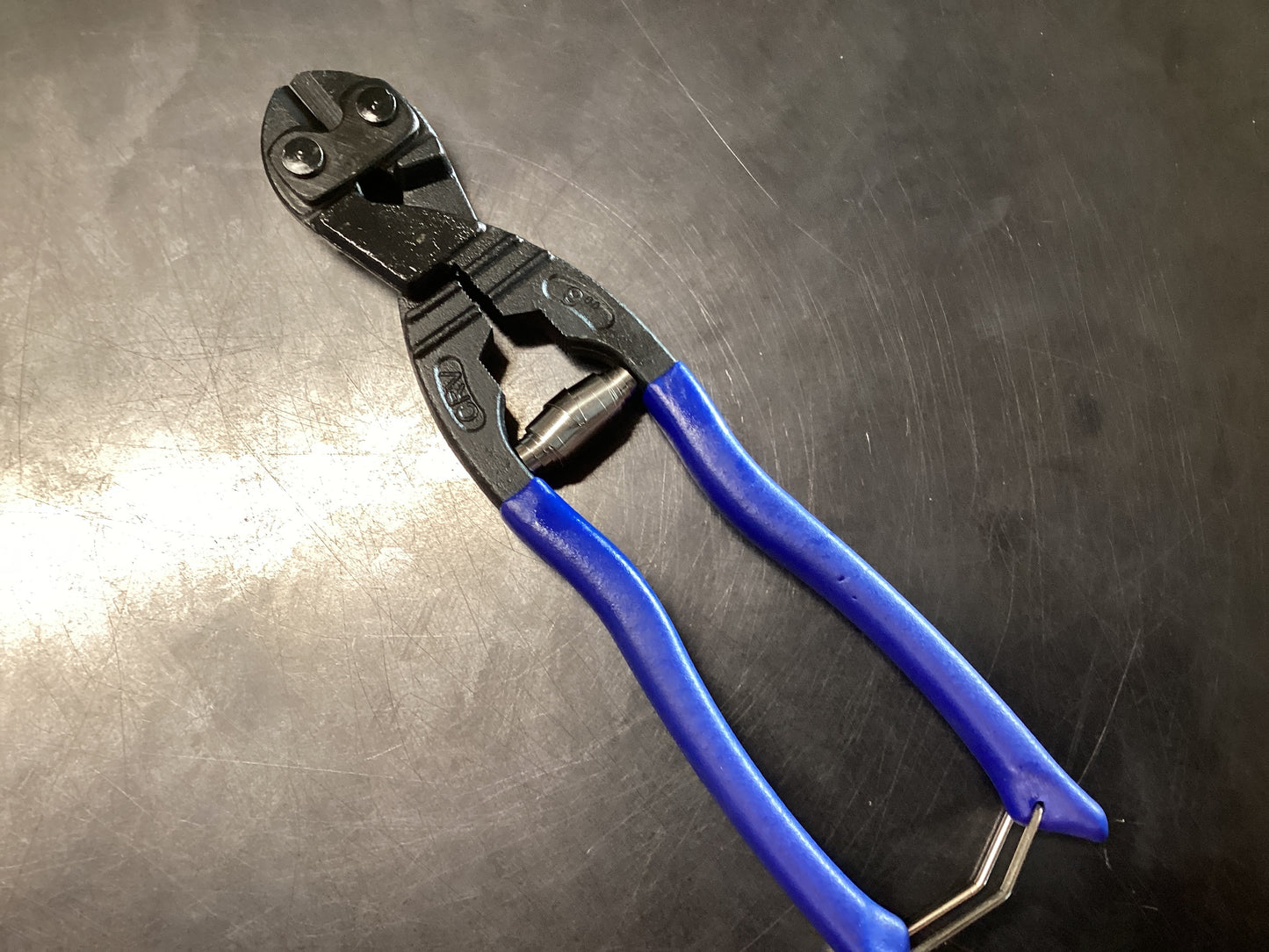 9” Mini Bolt Cutter