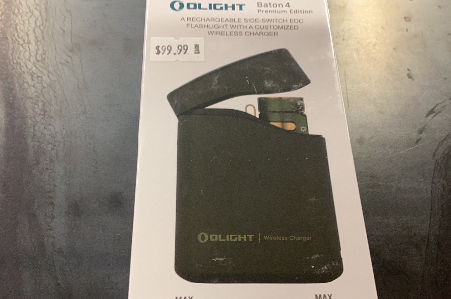 OLight Baton 4 Green