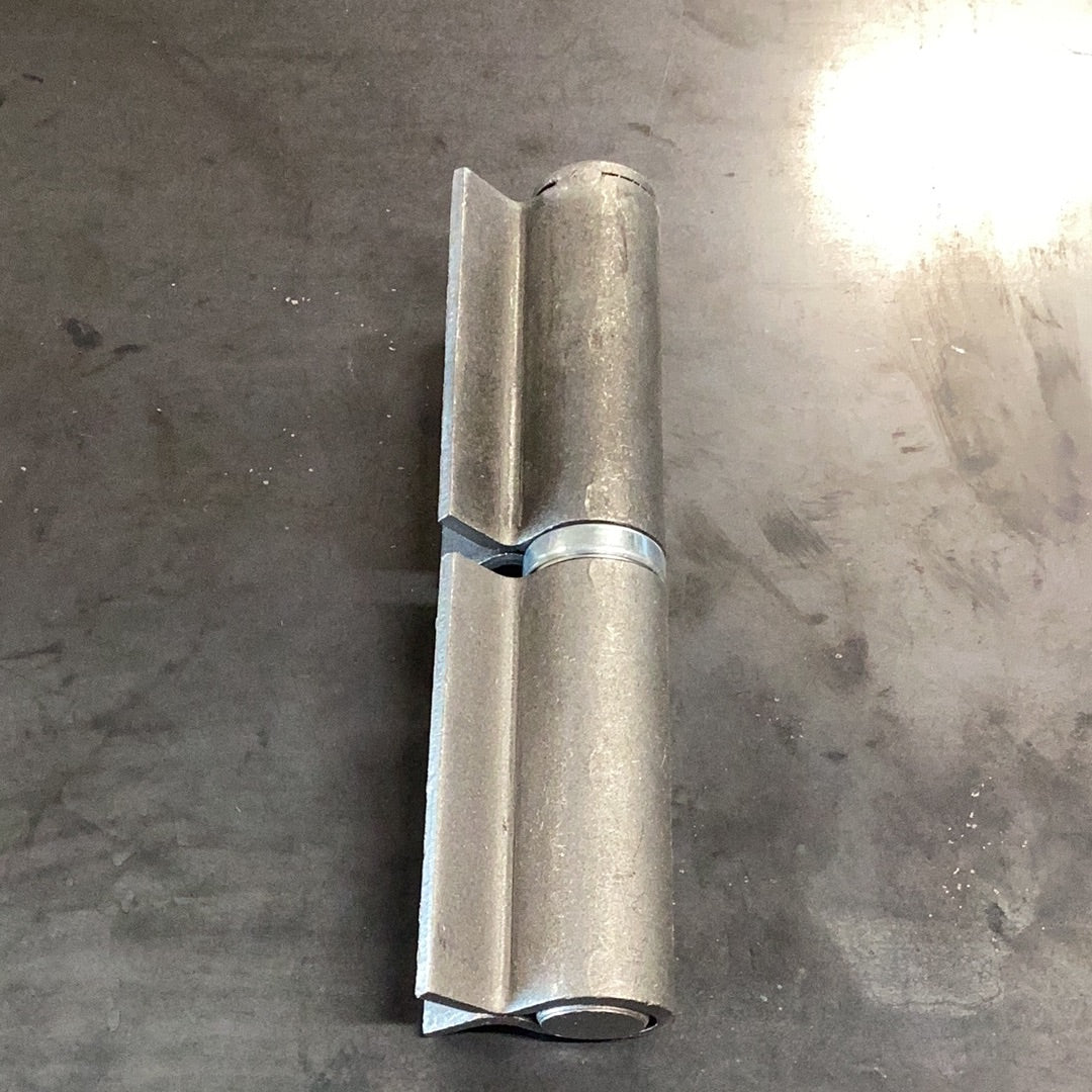 Winged Hinge 7"