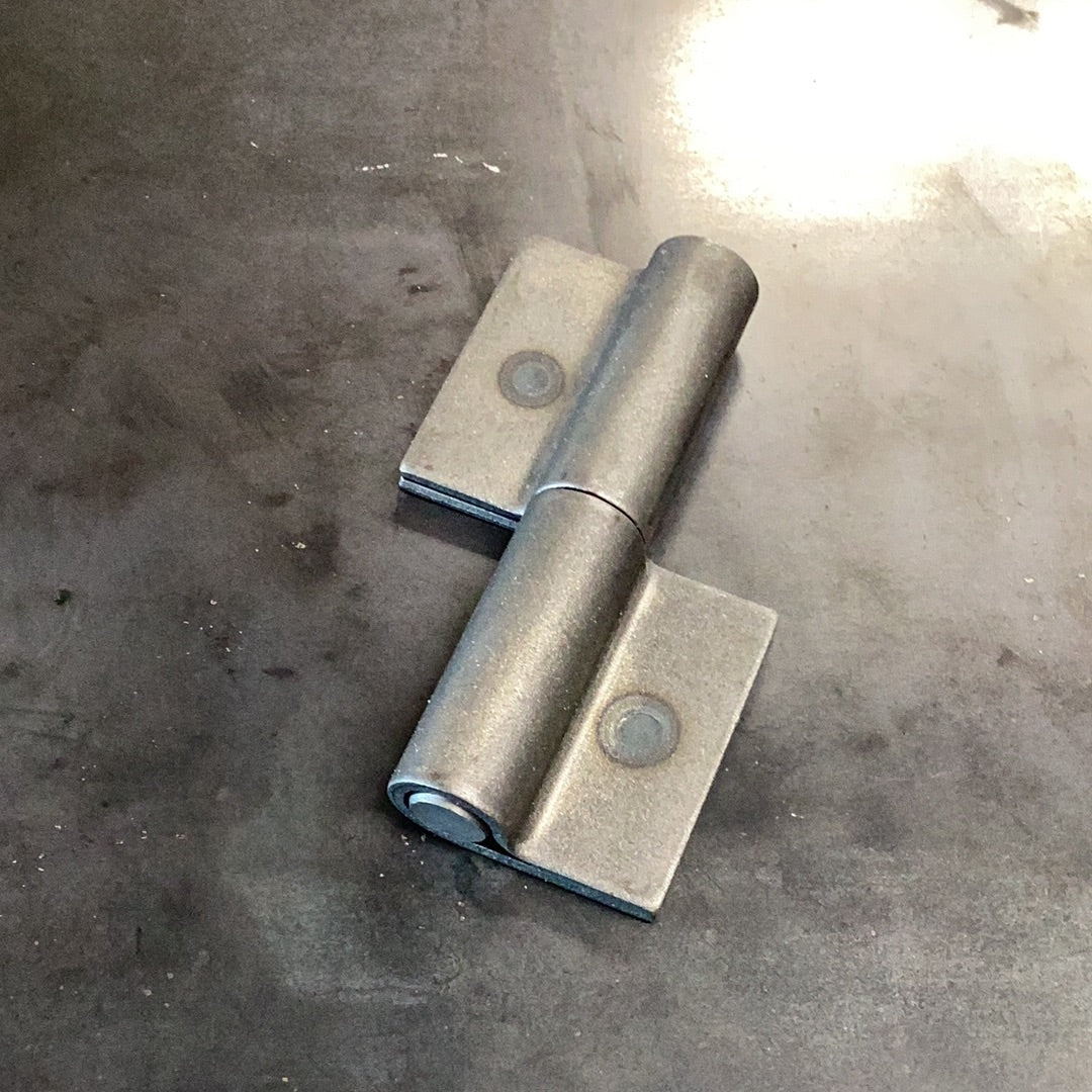 4" Flag Wrap Hinge
