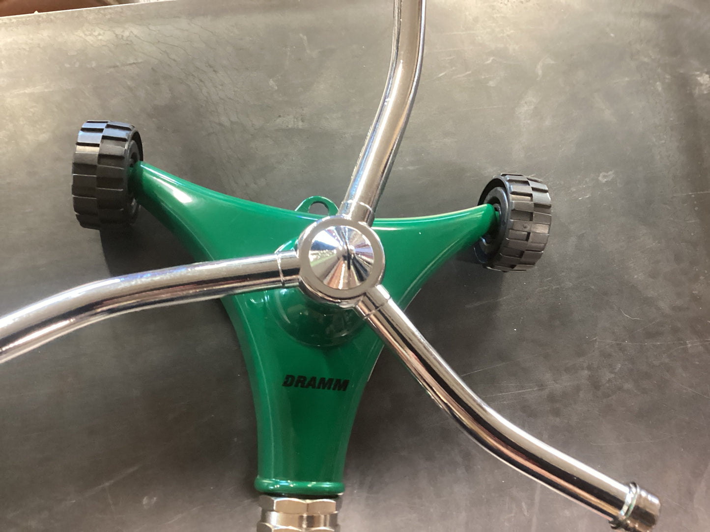 Dramm Sprinkler Green