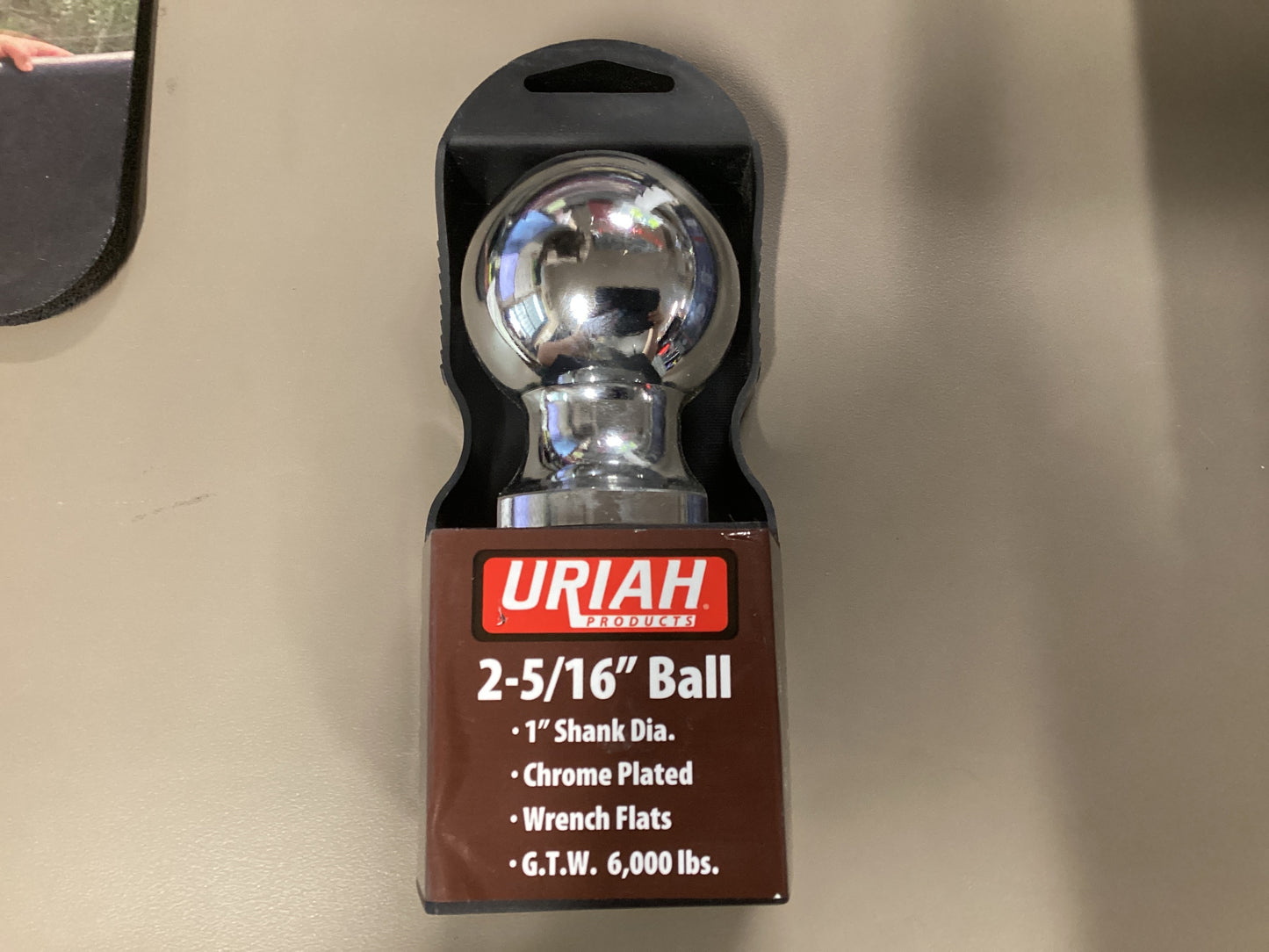URIAH 2-5/16” Trailer Ball