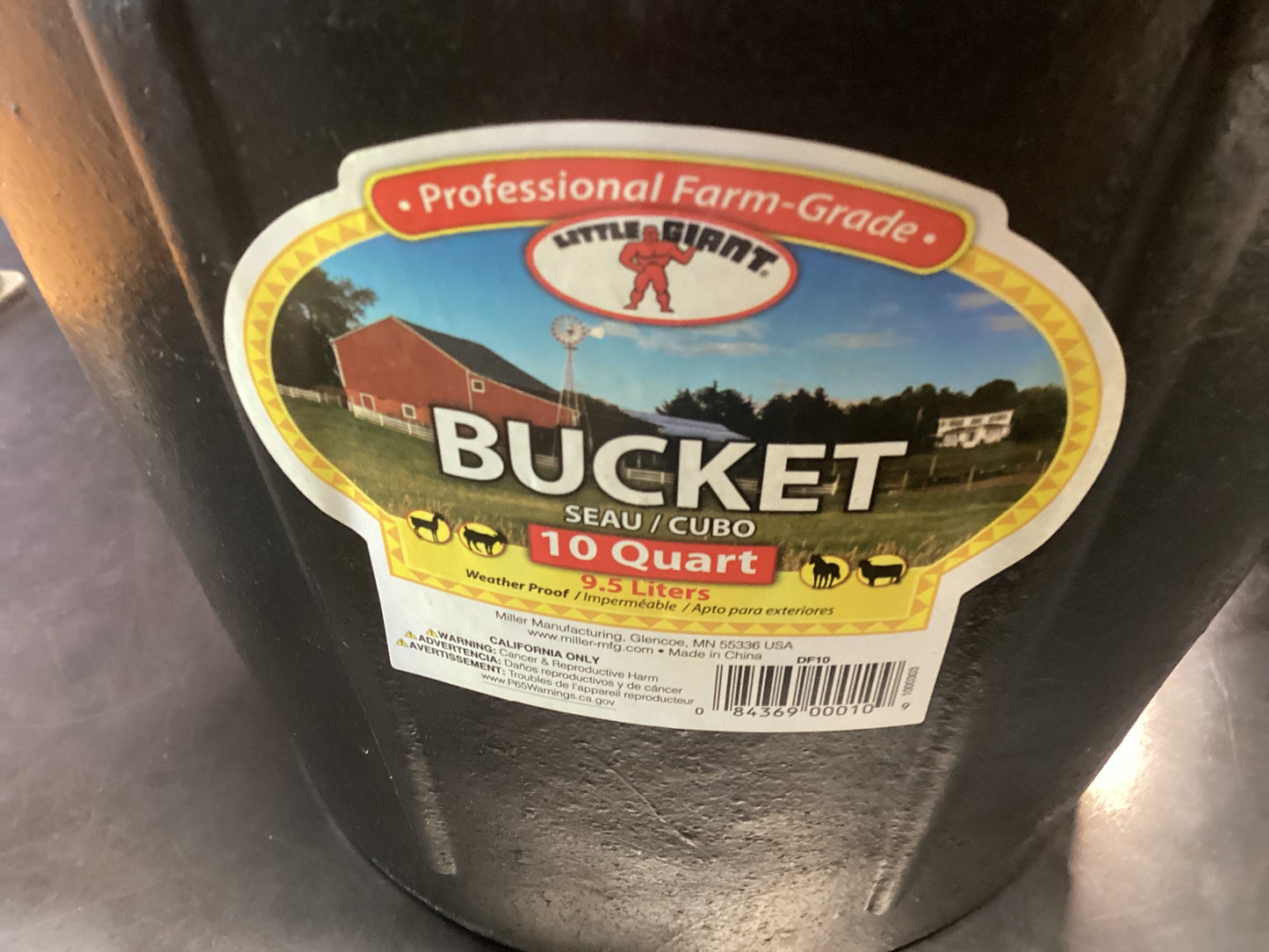 10qt Rubber Bucket