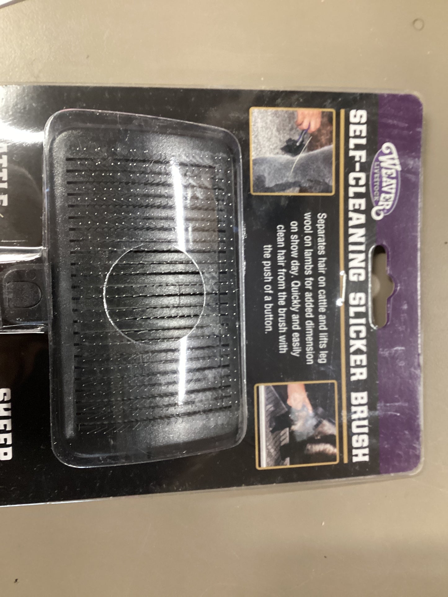 Self Cleaning Slicker Brush