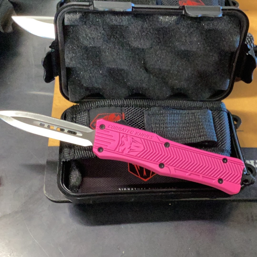 Dagger Pink CTK1