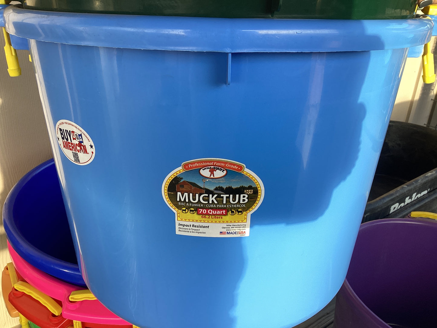 Blue muck tub 70 quart