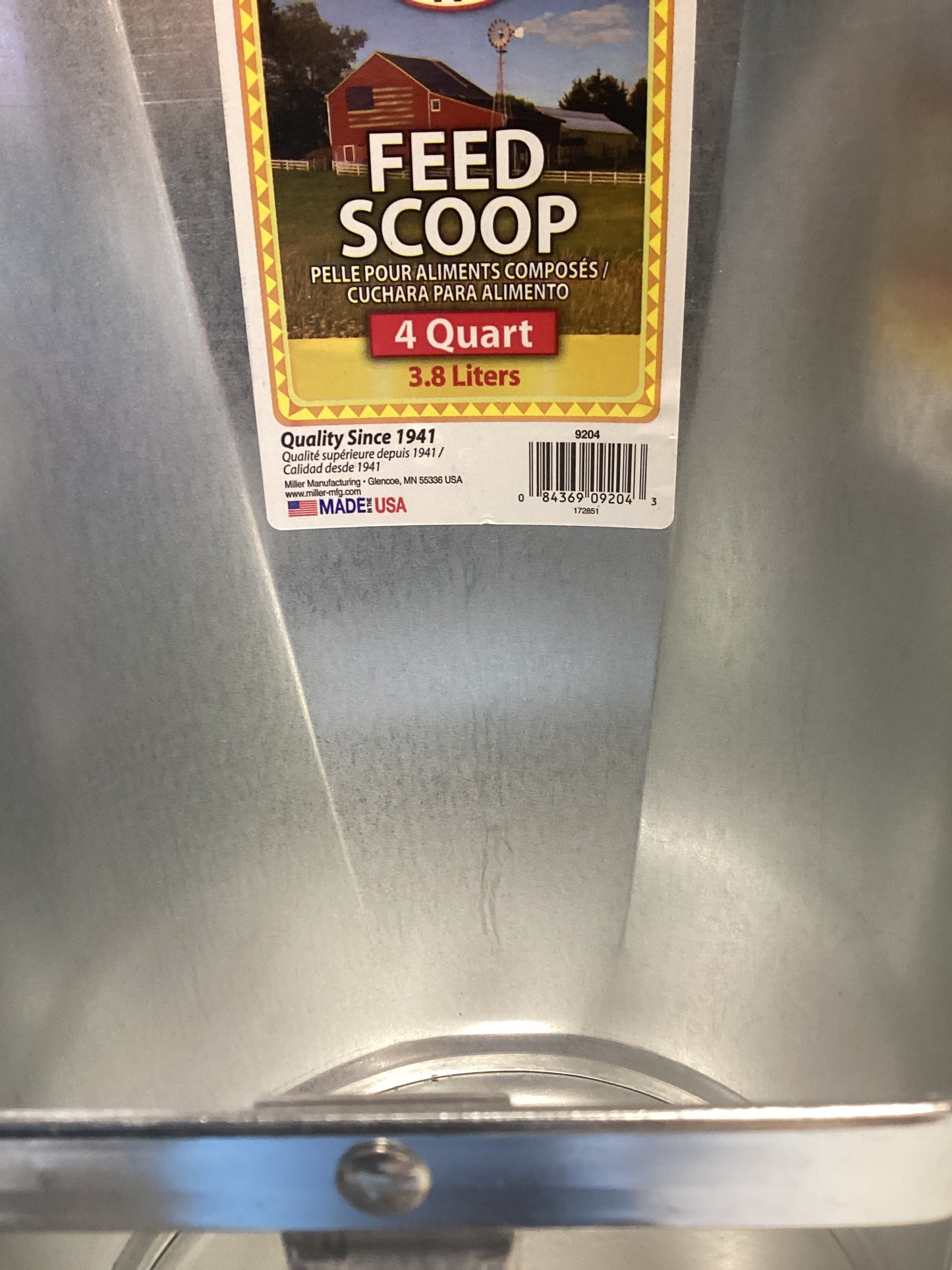 Feed Scoop 4qt