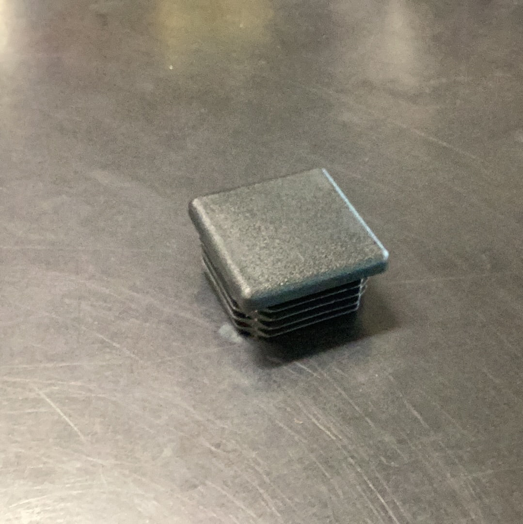 Plastic Tubing Plug 1 1/4”