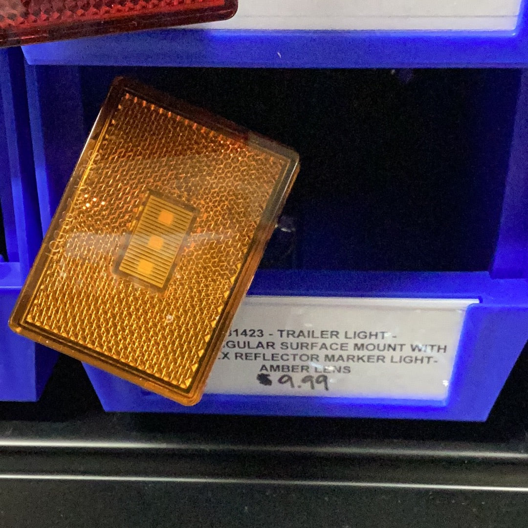 #81423 Trailer Light Rectangular Surface Mount Amber