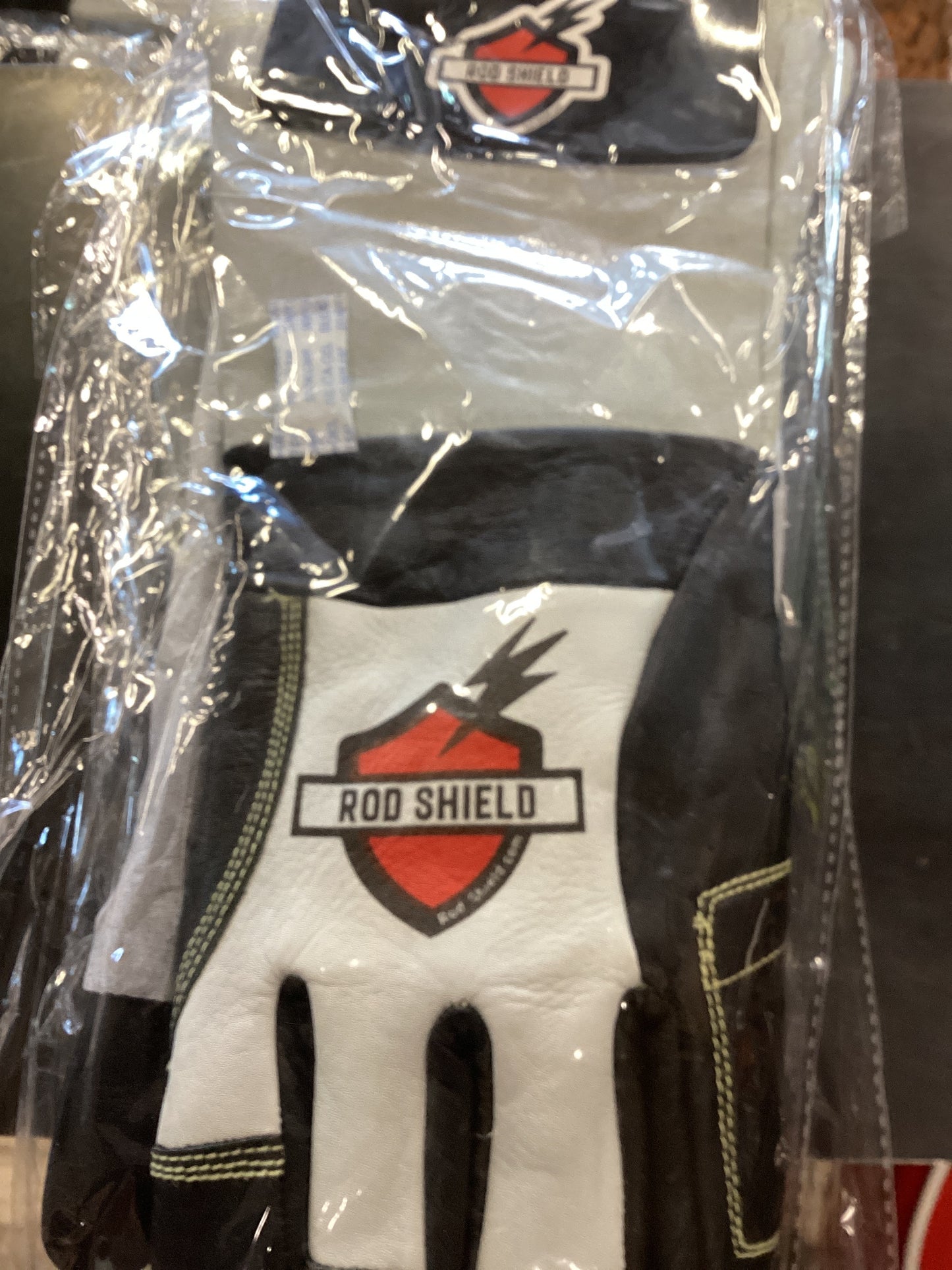 Rod Shield M Gloves