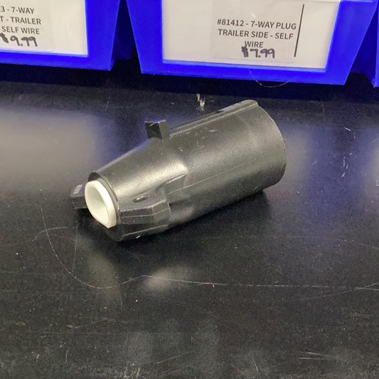 #81412 7 Way Plug Trailer Side