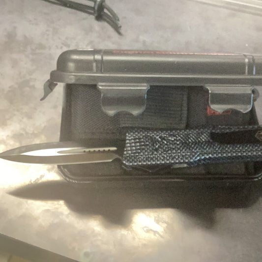 Lg Carbon Fiber Dagger