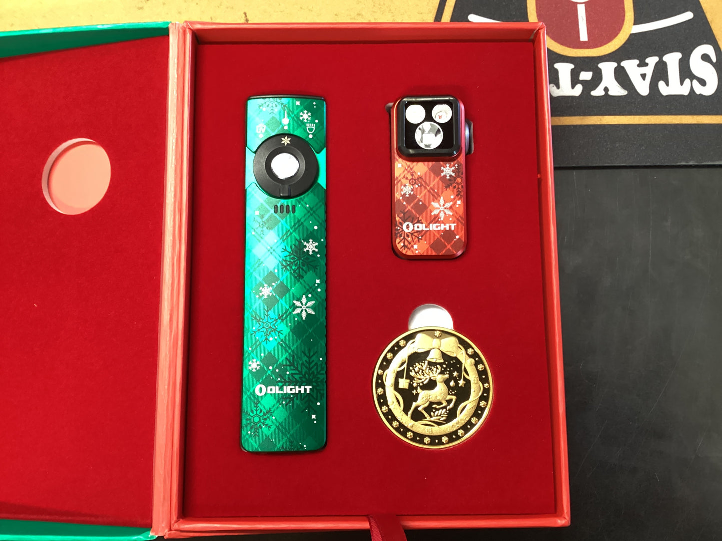 OLIGHT Christmas Gift Box