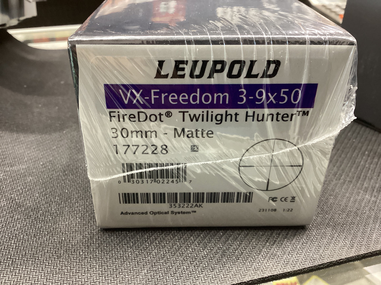LEUPOLD RIFLE SCOPE 3-9 x 50 30mm Black