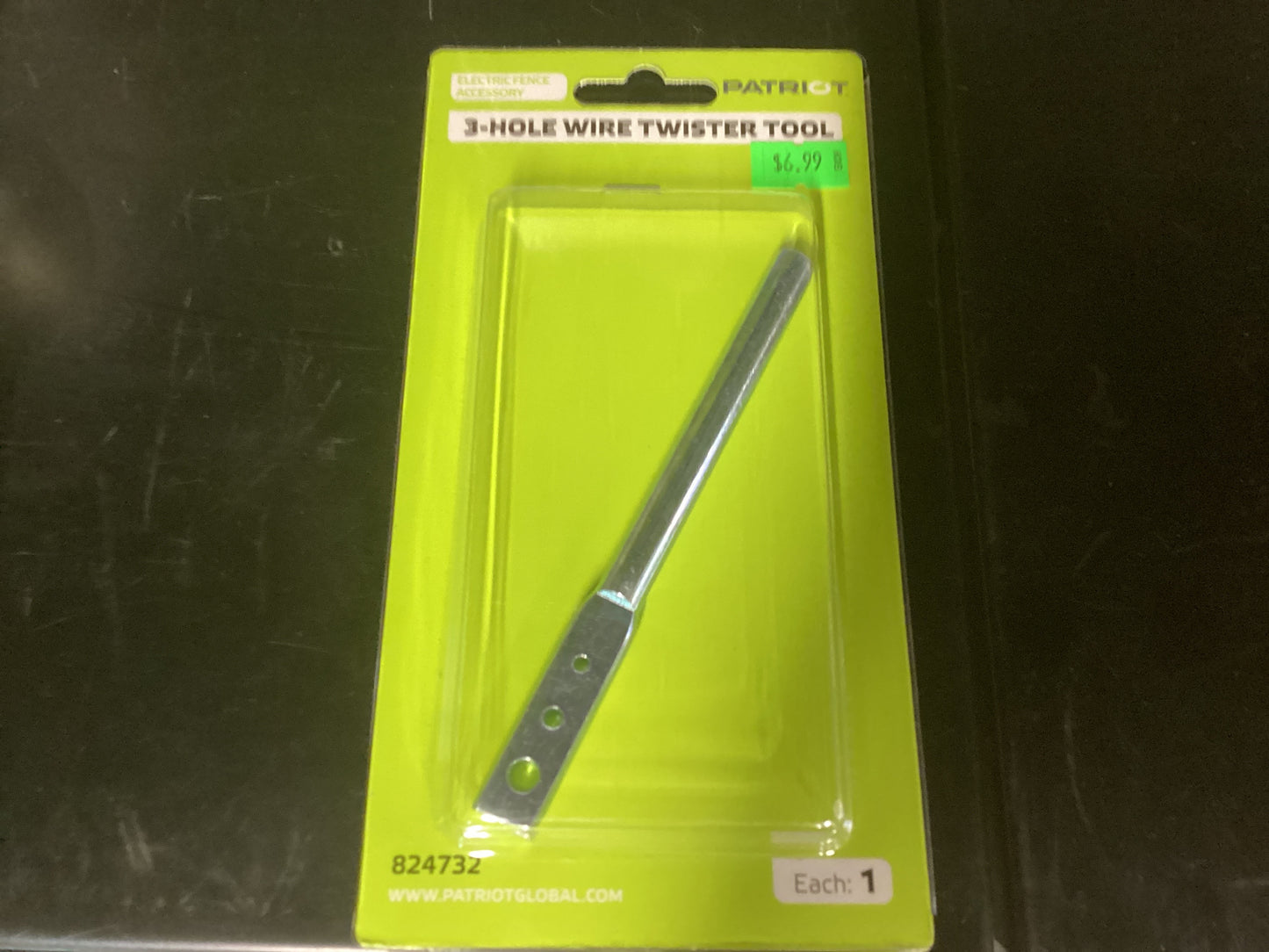 3-Hole Wire Twister Tool