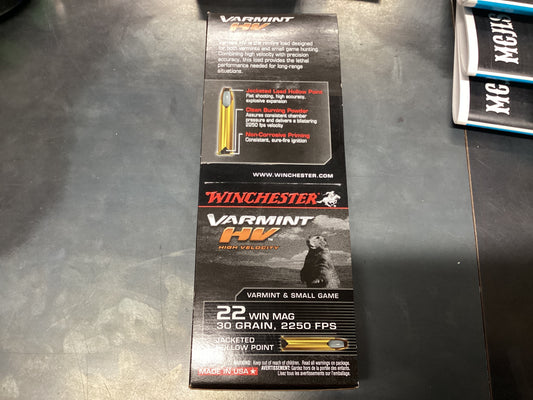 WINCHESTER Supreme Rimfire Ammunition .22WMR 30GR