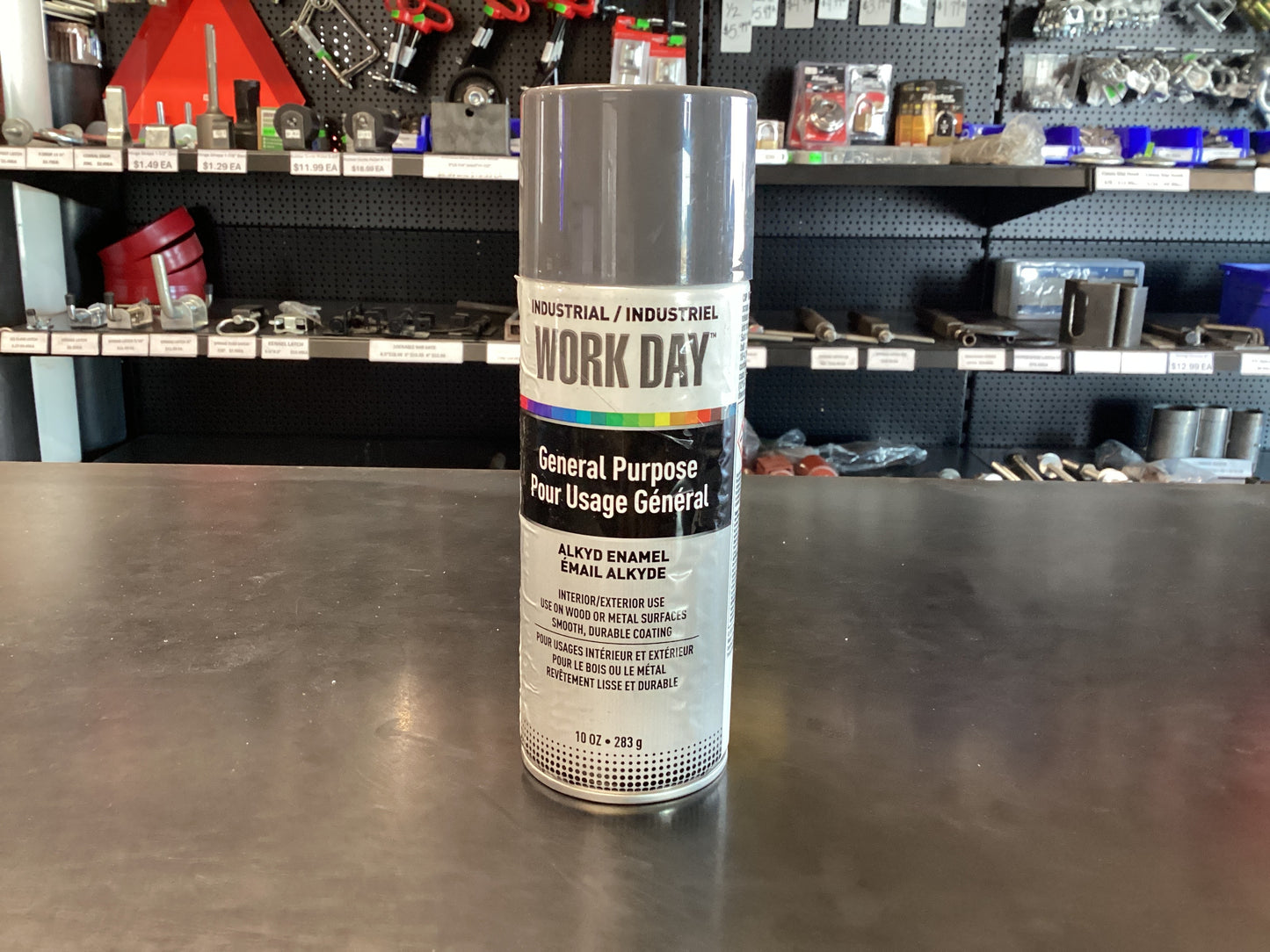 Spray paint Grey