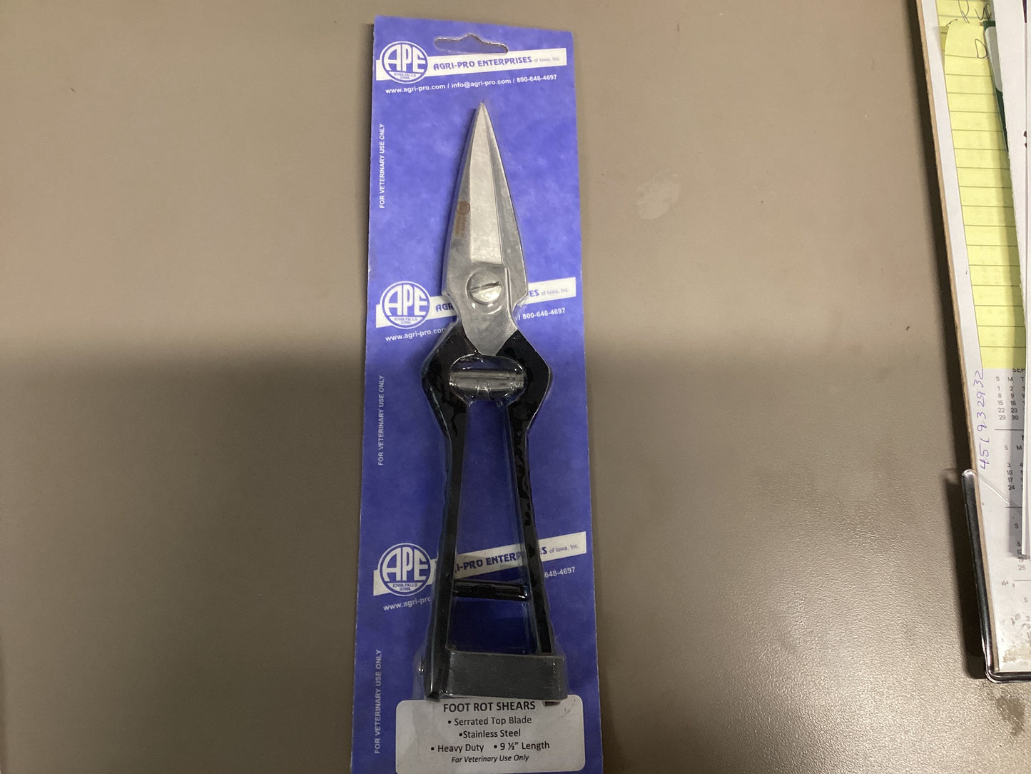 Hoof Rot Shear Serrated