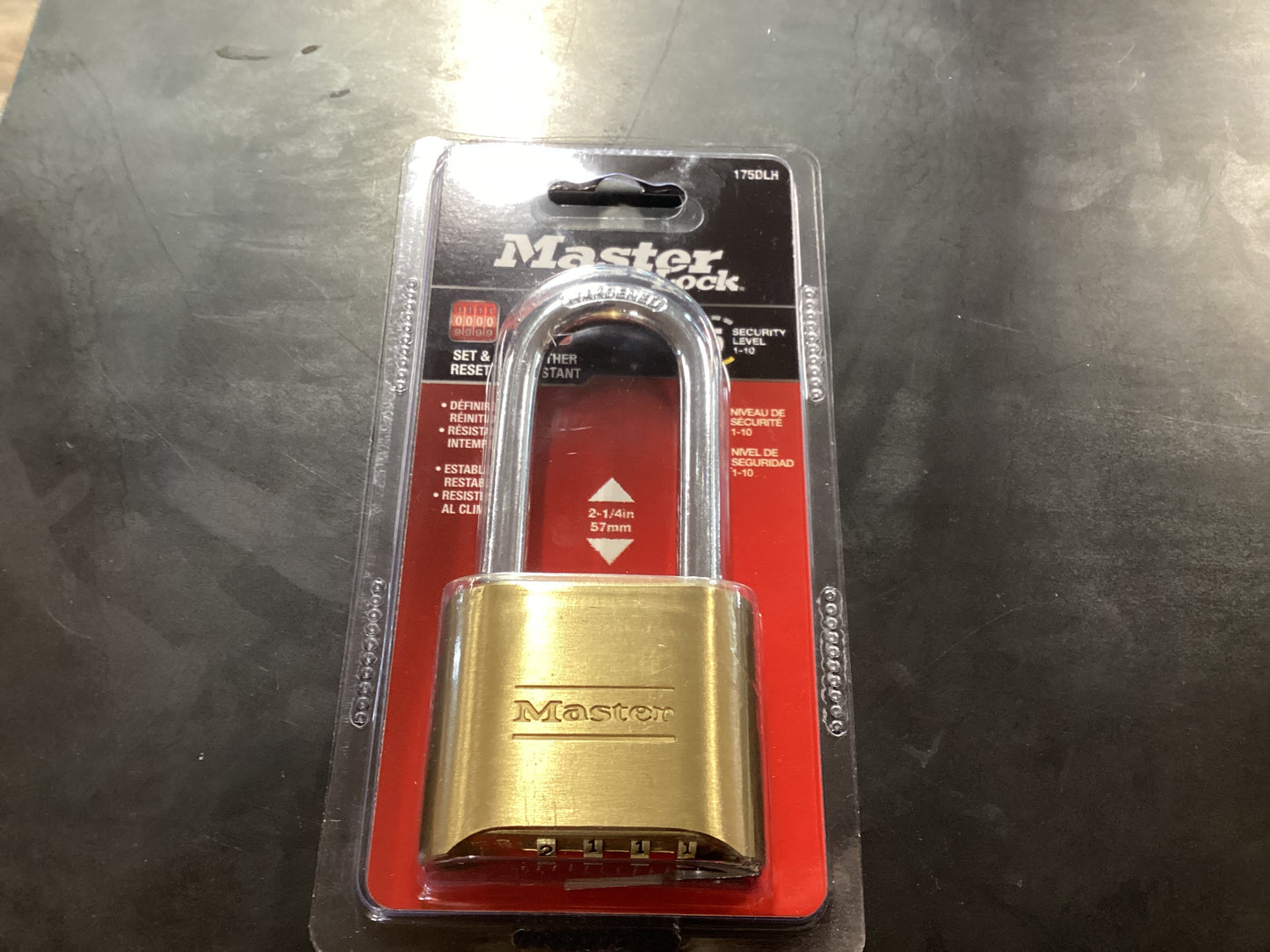 Master Lock Bottom Combo. 2-1/4in