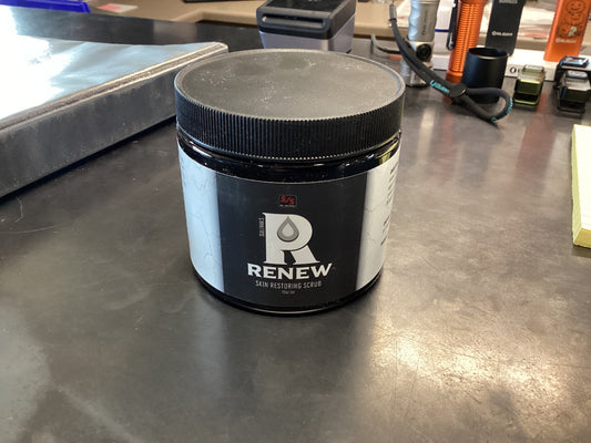 SULLIVAN Renew Scrub 16oz