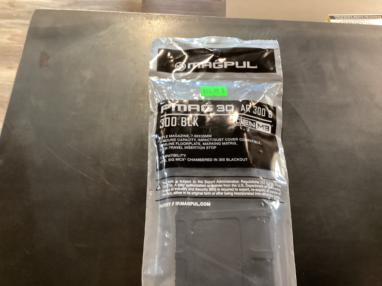Pmag 30 AR 300 B