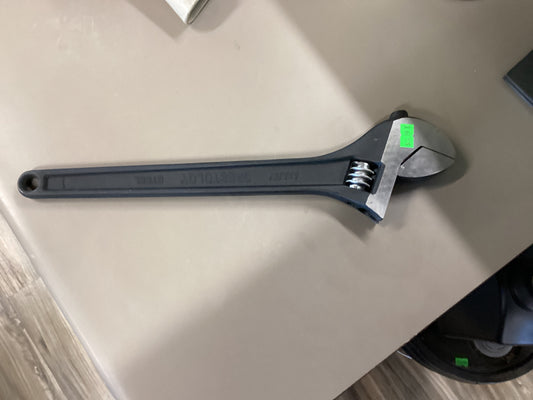 Crescent 15”