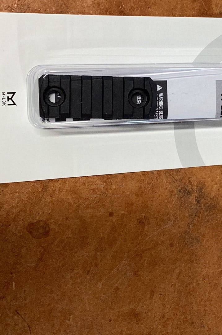 MagPul Polymer Rail 5