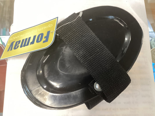Curry Rubber Comb w/ Strap